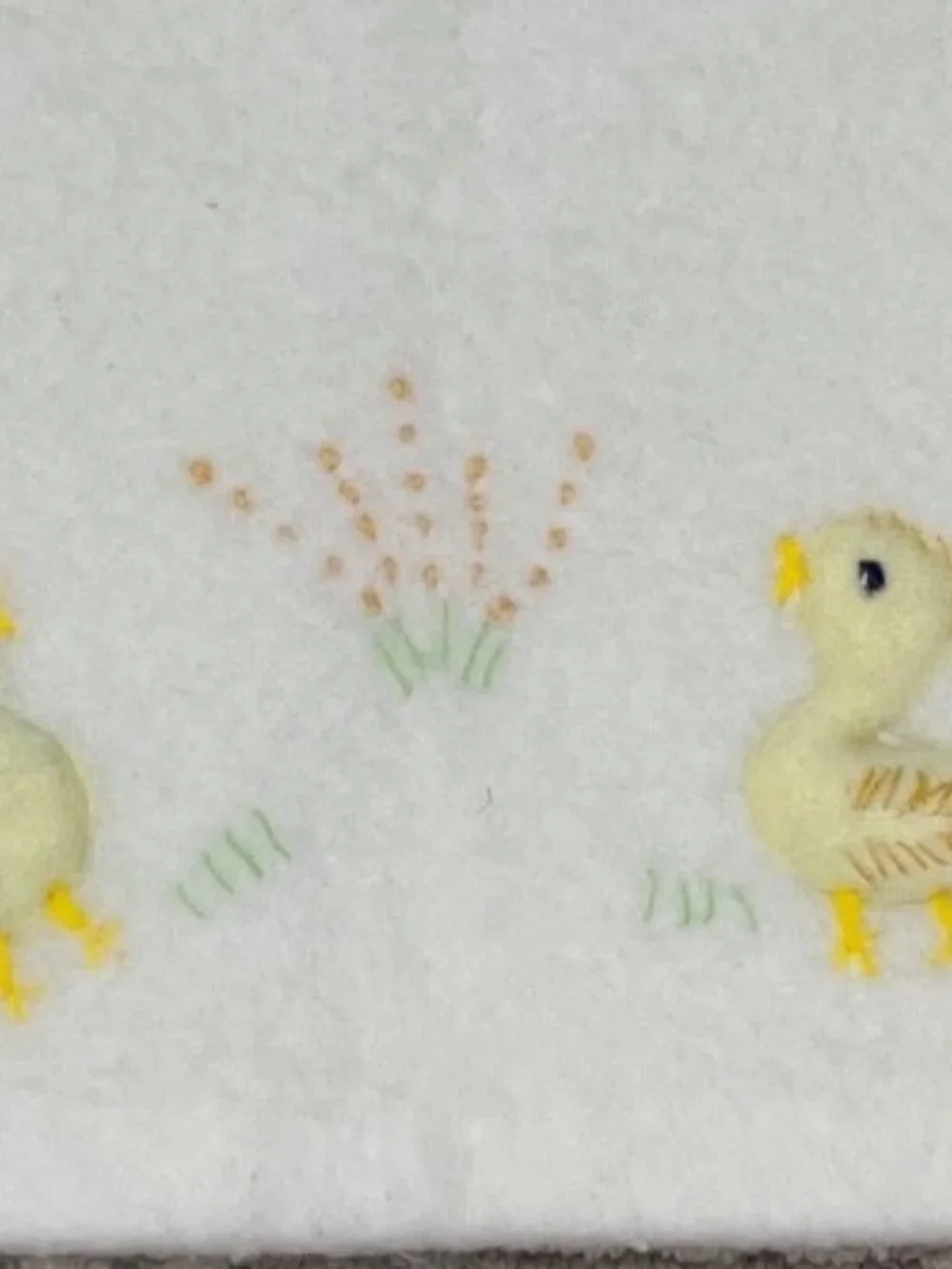 Vtg Baby Blanket Ducklings Appliqué 36